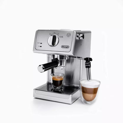 De’Longhi 15-Bar Pump Espresso Machine – Compact Coffee Maker with Milk Frother for Lattes & Cappuccinos (ECP3630)